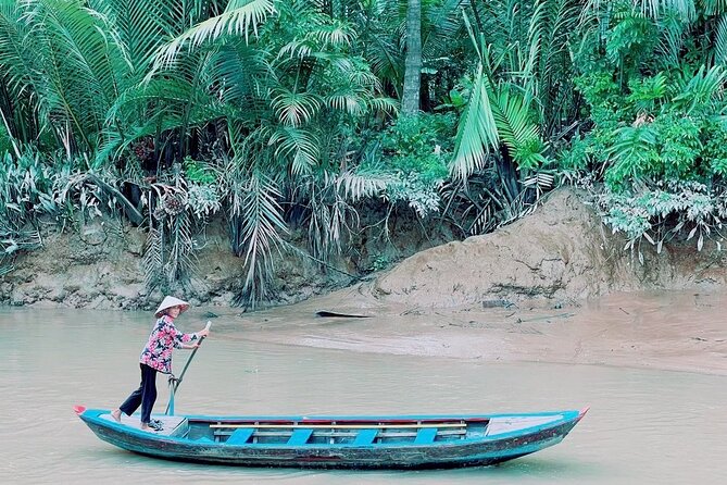 Mekong Delta Guided Tour from Ho Chi Minh City - Lunch, tastings, and live music: the “people part” of the day