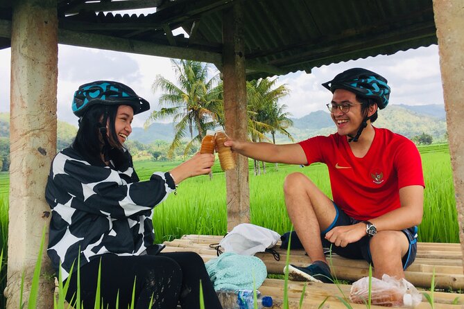 Menoreh Village Cycling - Tempe benguk and jamu: the snacks that make the ride feel local