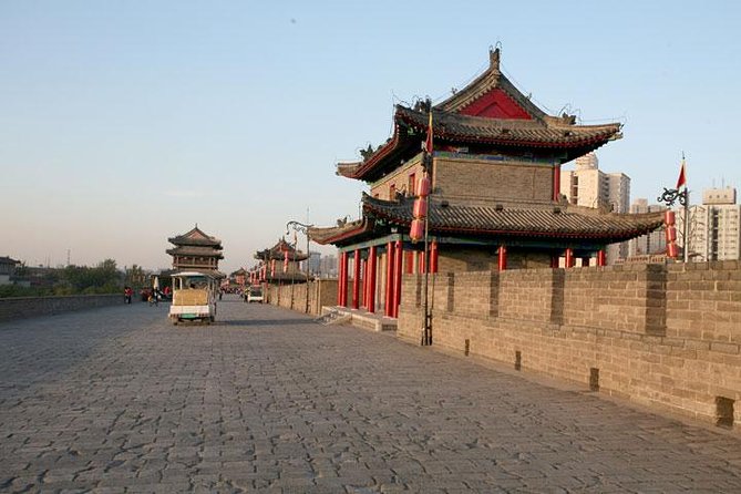 Mini Group Xian Day Tour to Terracotta Army, City Wall, Pagoda and Muslim Bazaar - Price and what you really get for $49.56
