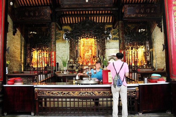 Morning Saigon Unseen Adventure Scooter with Ao Dai Riders Option - Food and drinks: what’s included and why it matters