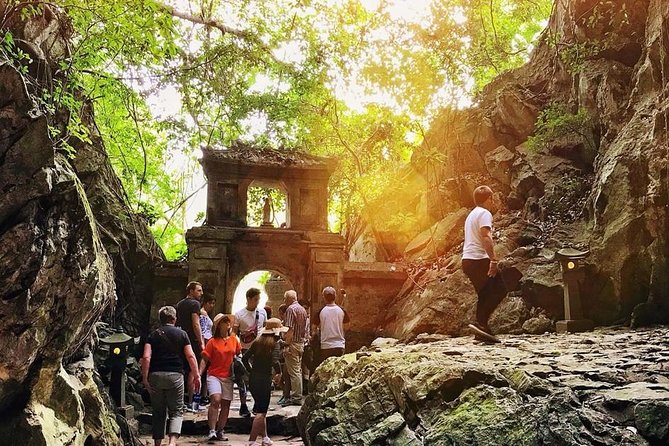 Morning Small group to Marble Mountains - Am Phu Cave - Monkey Mountain - Morning timing: why 7:30 am is a smart choice