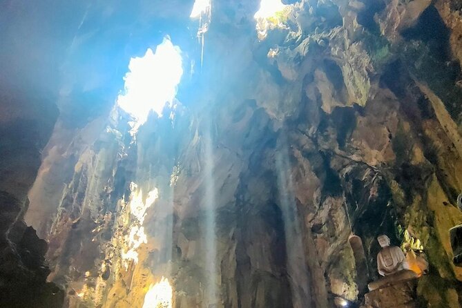 Morning Small group to Marble Mountains - Am Phu Cave - Monkey Mountain - Hotel pickup and the drive from Hoi An / Son Tra