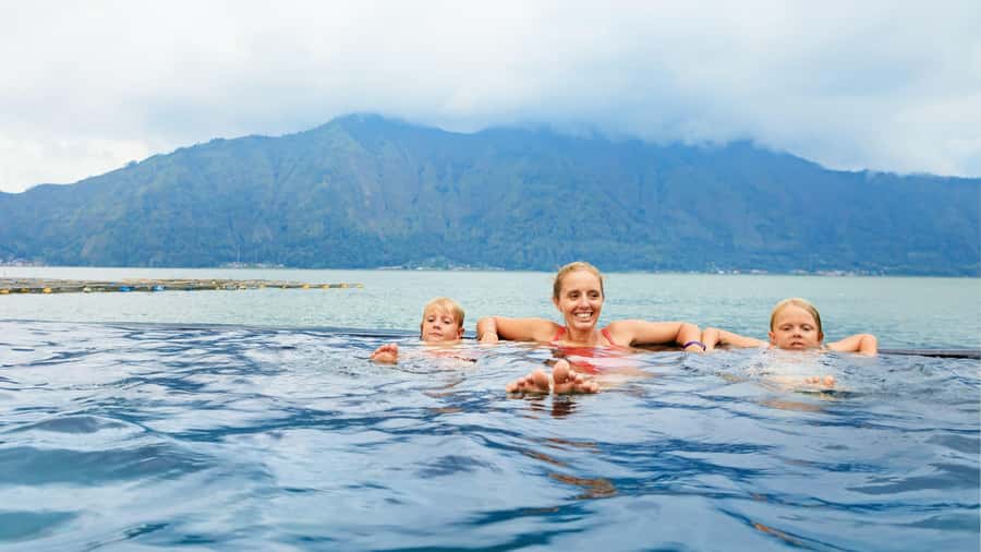 Mount Batur: Private Volkswagen Volcano Safari - Penelokan and the caldera rim: where the big first wow happens