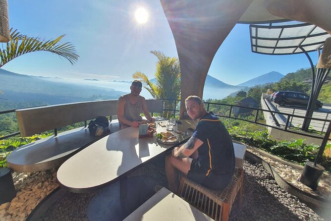 Mount Batur Sunrise Trekking (Private Tour and Breakfast at Restaurant) - How the Guides Change the Experience