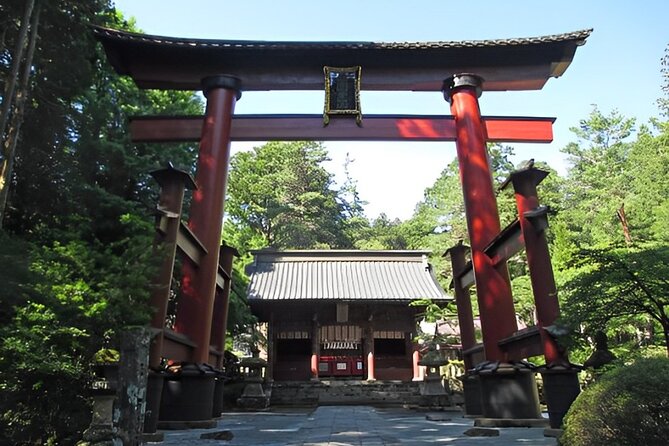 Mt FUJI Day Tour with Private Car and English Speaking Guide - Chureito Pagoda and Arakura Sengen Shrine: the Fuji-photo hit