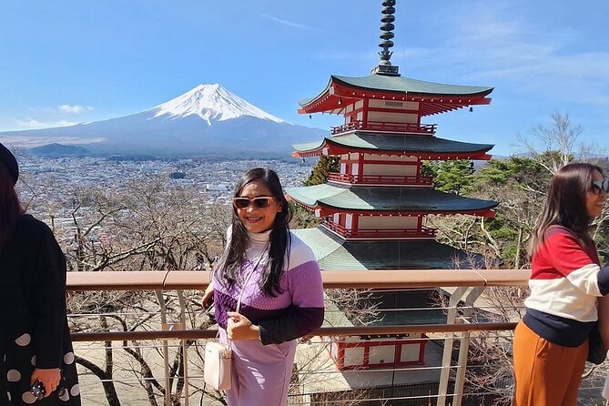 Mt. Fuji Day Trip from Tokyo with English Speaking Driver Guide - Narusawa Ice Cave and Fugaku Wind Cave: cold-weather gold