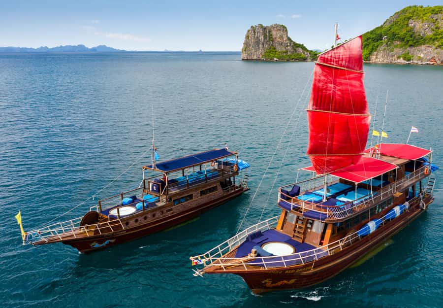 Mu Ko Ang Thong Park: Semi-private Sunset Cruise Tour - Morning cruising: appetizers, open-water views, and possible wildlife