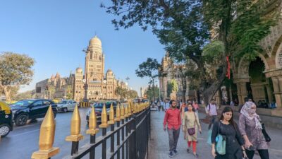 Mumbai: Dharavi Slum, DhobiGhat, and Dabbawallas Tour - Dharavi walk with a resident guide: what you see and what you should expect