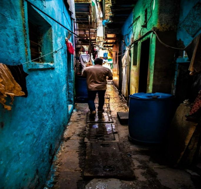 Mumbai: Dharavi Slum Slumdog Millionaire Tour with a Local - Starting at Dharavi and Getting Oriented Without the Headache