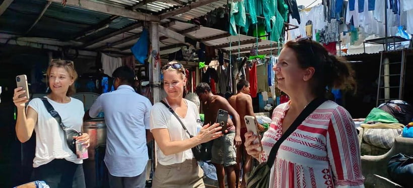 Mumbai: Dhobi Ghat Laundry and Dharavi Slum Tour with Local - Price and value: is $4.45 per person too good to be true?