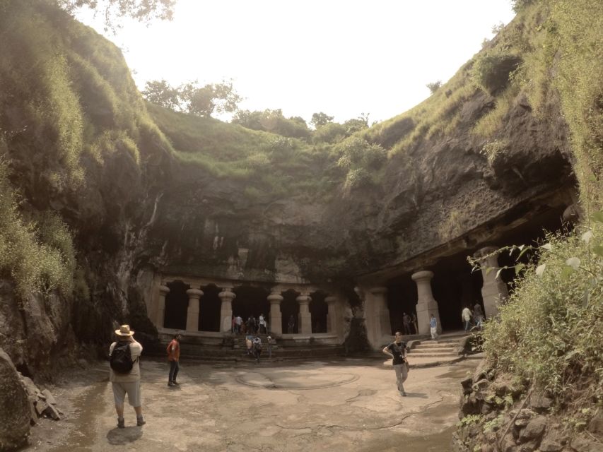 Mumbai: Elephanta Caves Half-Day Guided Tour with Expert - Why Elephanta Caves feel different from other temple stops