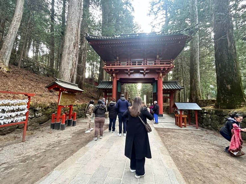 Nikko: Kegon Falls, Lake Chuzenji & Toshogu Temple - Kegon Falls: how to make the observation deck time count