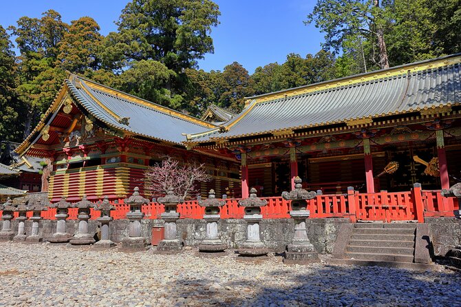 Nikko, Kegon Waterfall & Chuzenji Lake from Tokyo - The return to Ginza: traffic is part of the deal