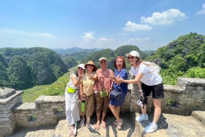 Ninh Binh Day Trips- from Hanoi - Mua Cave and the stairs: short hike, big payoff