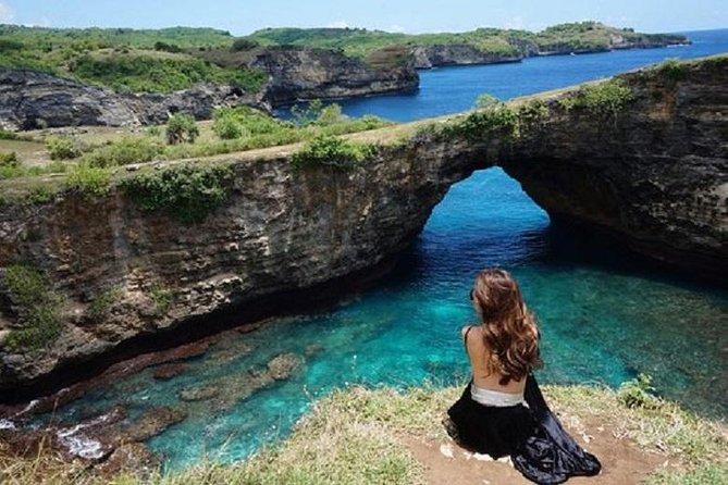 Nusa Penida One Day Trip with All-inclusive - Stop 3: Angel’s Billabong—natural infinity pool, real conditions
