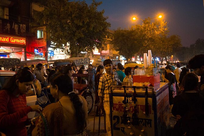 Old Delhi Street Food Tour - Jama Masjid: the history lesson and the dessert finish