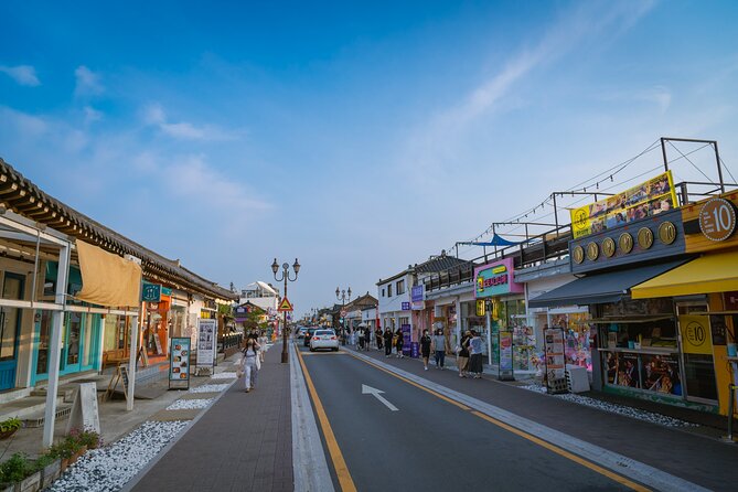 Old Korea Thousand History Tour of Gyeongju from Busan - Donggung Palace and Wolji Pond (Anapji): Reflections You’ll Want to Time Right