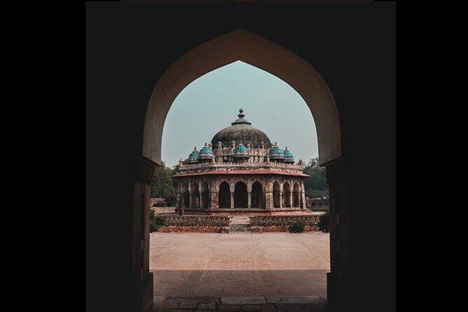 Old & New Delhi Private City Tour – Traveler’s Choice (Top Rated) - Humayun’s Tomb vs. Qutub Minar: Choose Your Tomb-and-Minaret Pair