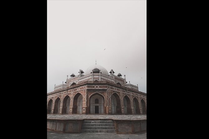 Old & New Delhi Private City Tour – Traveler’s Choice (Top Rated) - Transportation That Actually Helps: Air-Conditioned Vehicle and Tuk-Tuk
