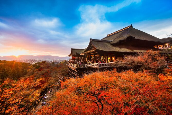 One-Day Tour of Kyoto's Highlights from Osaka/Kyoto - Kiyomizu-dera’s Nail-Less Stage and Hilltop Views