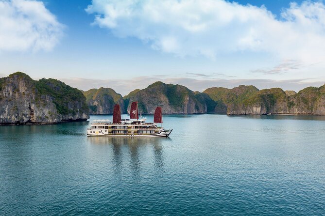 Orchid Cruises 3days/2nights For 5 Star All Included - Day 3 back in Hạ Long Bay: an eight-hour wrap-up on the water