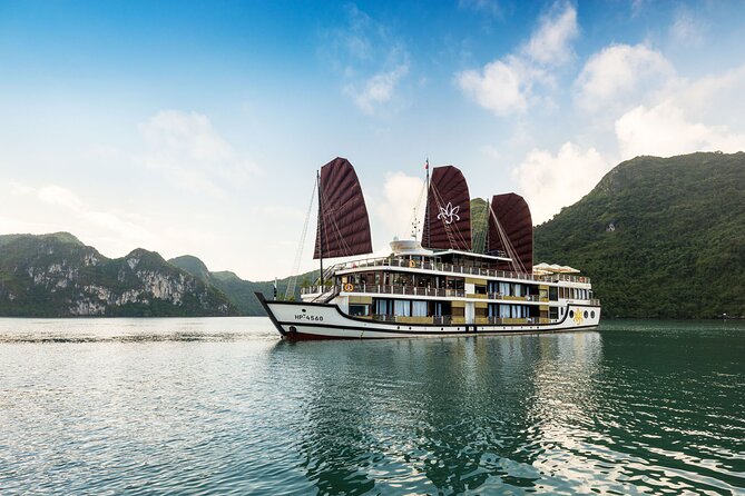 Orchid Cruises 3days/2nights For 5 Star All Included - Food you can count on: breakfasts, lunches, and dinners built in