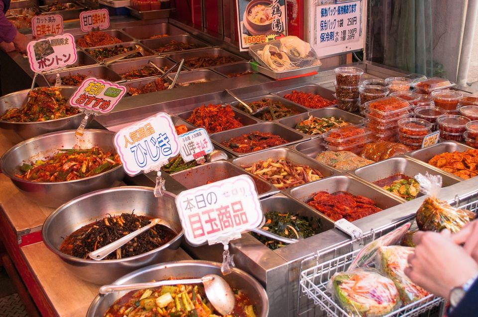 Osaka: Main Sights and Hidden Spots Guided Walking Tour - Key things to know before you go