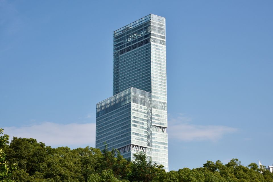 Osaka: Main Sights and Hidden Spots Guided Walking Tour - Osaka Castle Park: the exterior version, done right