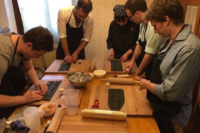 Pasta Cooking Class: Mastering Nonna's Recipes - The meal and wine pairing: eat like you cooked it