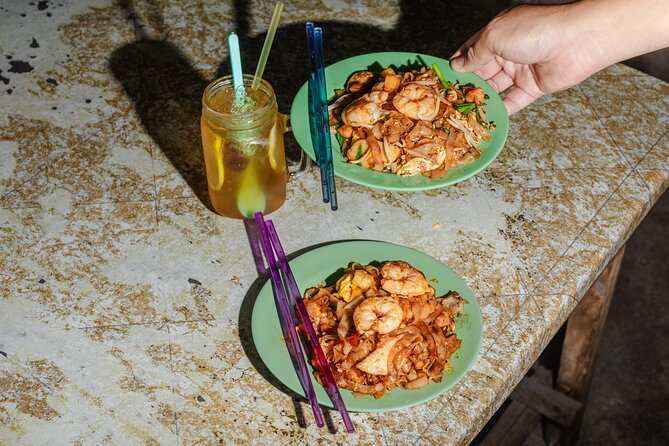 Penang Plates Food Tour with 15+ Tastings - Little India stops: handheld crunch, hot chutneys, and curry comfort
