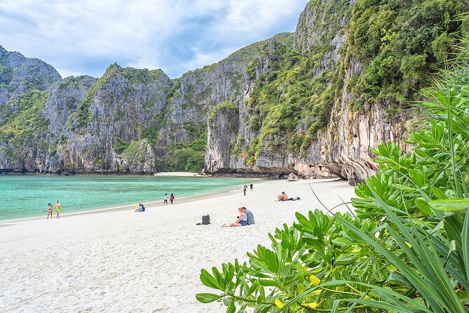 Phi Phi, Maya Bay, & Khai Islands Premium Trip from Phuket - Phi Phi Le and Maya Bay: cliffs, bays, and what you actually get