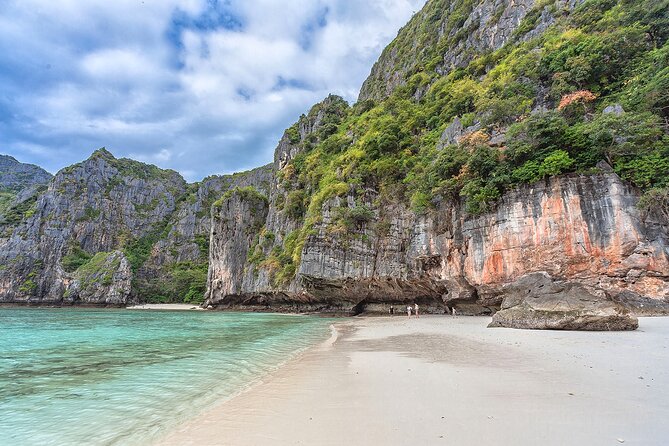 Phi Phi, Maya Bay, & Khai Islands Premium Trip from Phuket - A fast island sampler from Phuket: what premium really means