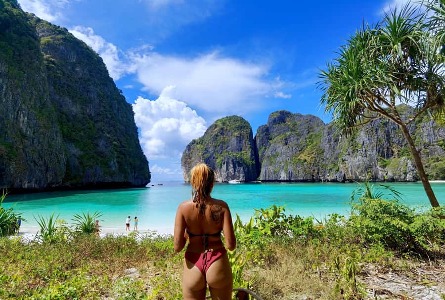Phi Phi: Private Longtail Boat to Maya Bay with Snorkeling - Private longtail comfort on Phi Phi Don, no cattle-car energy