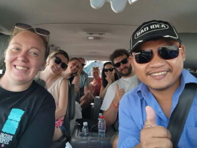 Phnom Penh: Highlights Tour Including S21 and Killing Fields - The morning circuit: Wat Phnom, Wat Ounalom, and the National Museum