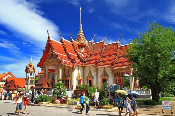Phuket City Tour with Wat Chalong, Big Buddha & Famous Viewpoints - Old Phuket Town: stroll time and Sino-Portuguese charm