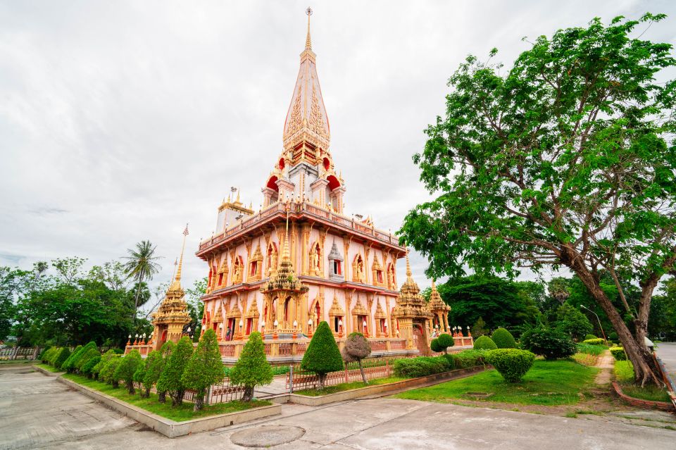 Phuket: Half-Day City Highlights and Viewpoints Group Tour - Key highlights worth showing up for