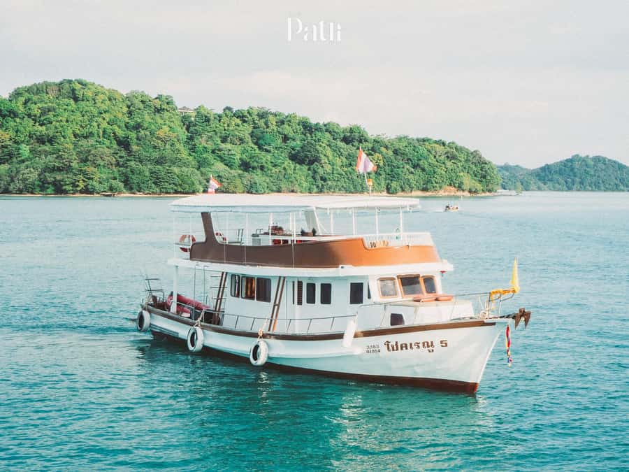 Phuket: James Bond Island and Canoeing Day Tour by Boat - Phuket Pickup to Ao Por Pier: What the Morning Feels Like