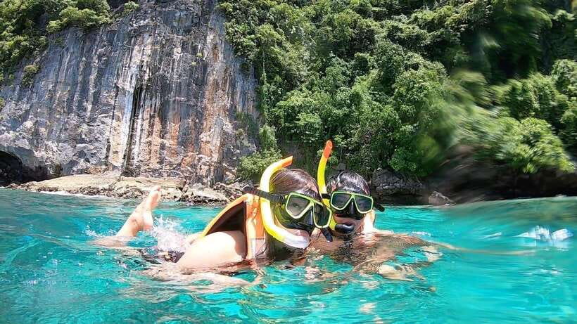 Phuket: PhiPhi, Maya Bay & Khai Island Day Tour with Lunch - Maya Bay Photo Stop vs. Full Beach Time