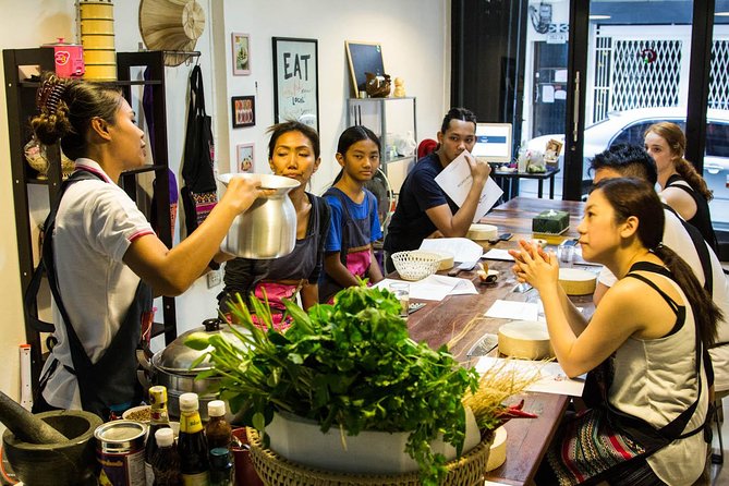 Pink Chili - Thai Cooking Class and Market Tour in Bangkok - Price and value: why $38.81 is more than a bargain bait