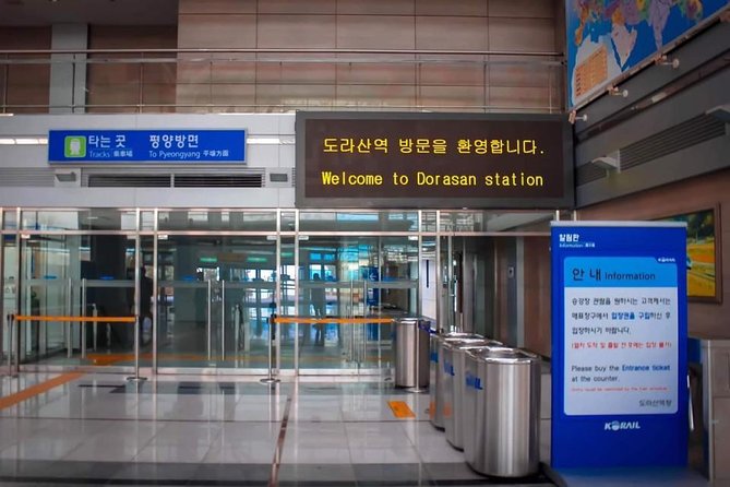 Private DMZ Tour (No Shopping): 3rd Tunnel & Suspension Bridge - Gamaksan Chulleong Bridge vs Majang Lake: how to choose the ending