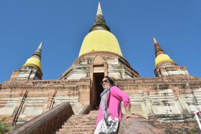 Private Excursion to Ayutthaya, UNESCO World Heritage site with Boat Tour - Bangkok pickup and the road rhythm to Ayutthaya