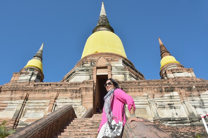 Private Excursion to Ayutthaya, UNESCO World Heritage site with Boat Tour - Bangkok pickup and the road rhythm to Ayutthaya