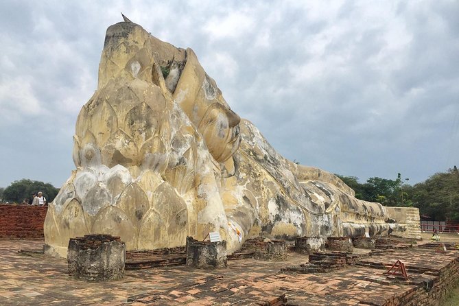 Private Excursion to Floating Market and Ayutthaya World Heritage - Wat Phra Sri Sanphet: royal chapel and the palace prototype link
