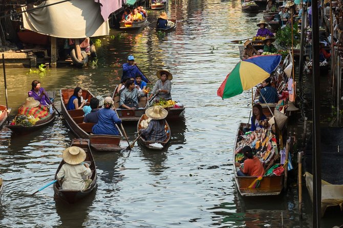 Private Excursion to Floating Market and Ayutthaya World Heritage - Pickup times and the choice that changes the whole morning (7:00 vs 8:00)