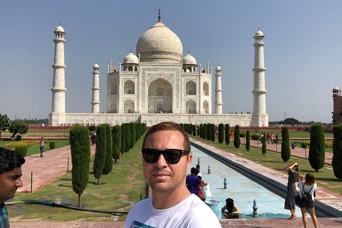 Private Guided Taj Mahal Tour with Skip The Line Entry Ticket - What’s included vs not included: the small fees that can surprise you