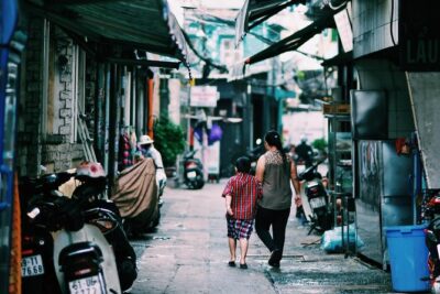 Private Street Food Tour by Motorbike/Car with Local Students - Your 8 tastings: what you’ll likely eat (and why it’s a smart mix)
