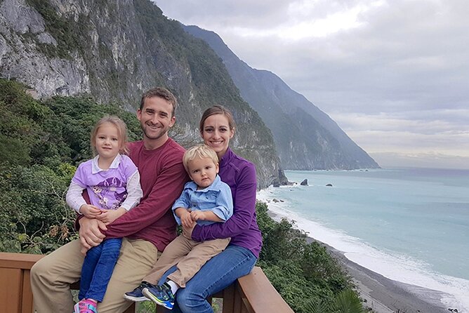 Private Taroko Gorge Day Tour from Hualien with Local Expert - Sakul Trail: A Breather Walk Before the Beach