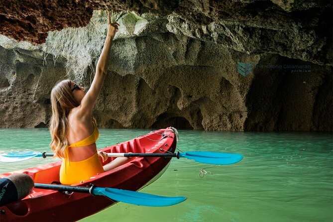 PRIVATE TOUR HALONG BAY ONE DAY with Cave, Kayaking, Bamboo Boat - Price and logistics: is $160 worth it for one day?