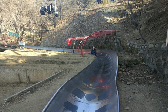 Private Tour to Mutianyu Great Wall Lift Way Up & Toboggan Down - The Mutianyu experience: lift up, then hike and explore