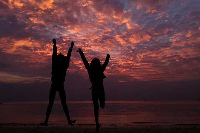 Railay and 4-Island Sunset Speedboat Cruise with Night Snorkel - Day snorkeling vs the night snorkel with bioluminescent plankton